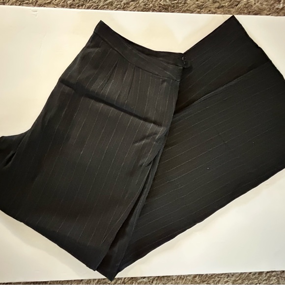 Ann Taylor Loft Double Breasted Pin Striped Suite - Picture 3 of 3